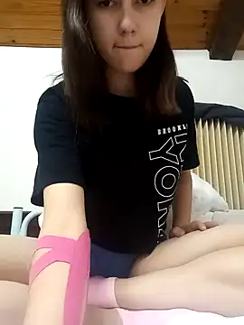 ella grays online show from December 11, 7:14 pm