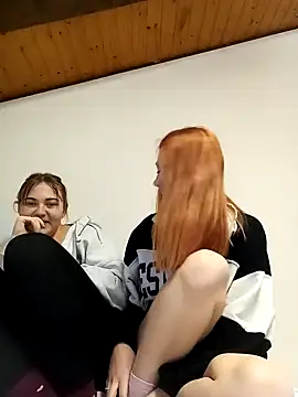 ella grays online show from January 16, 3:35 pm