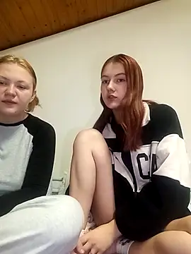 ella grays online show from February 22, 7:25 pm