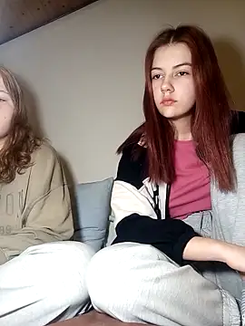 ella grays online show from March 17, 6:32 pm