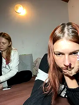 ella grays online show from October 4, 7:12 pm