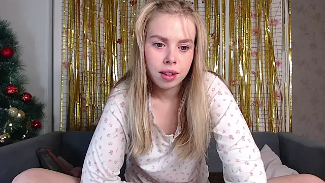 sofiaa here online show from January 6, 12:25 am