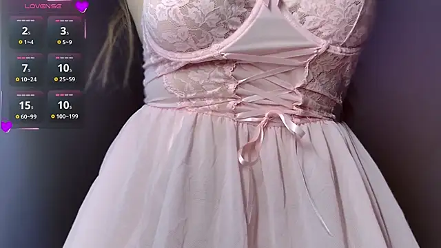 Snapshot of atlantis_s chatting on February 3, 12:58 am atlantis s online show from February 3, 12:58 am