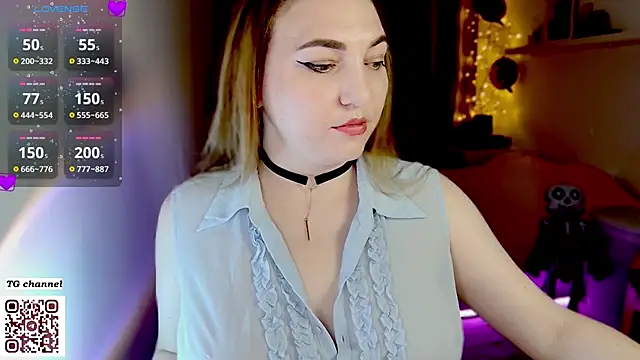 Snapshot of atlantis_s chatting on October 28, 7:38 pm atlantis s online show from October 28, 7:38 pm