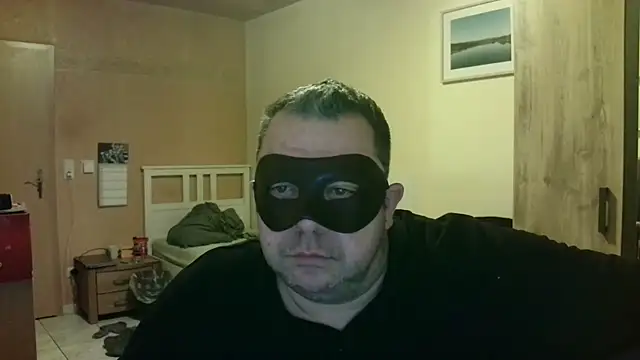 Snapshot of SADOMASKE chatting on January 26, 10:13 pm SADOMASKE online show from January 26, 10:13 pm