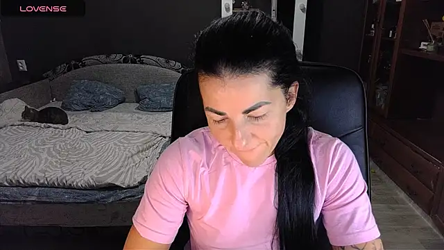 Aria Dl online show from November 27, 1:24 pm