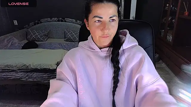 Aria Dl online show from February 10, 2:21 pm