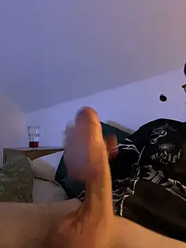 Snapshot of PrettyGinger chatting on December 13, 10:55 pm PrettyGinger online show from December 13, 10:55 pm