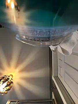 Snapshot of Bluemage710 chatting on December 1, 3:28 pm Bluemage710 online show from December 1, 3:28 pm