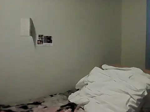 housewife shantie online show from March 4, 7:25 am