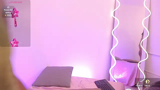 Snapshot of Andy_tay1 chatting on January 11, 6:56 am Andy tay1 online show from January 11, 6:56 am