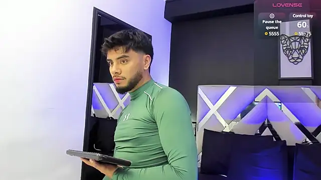 Tommidubois online show from January 9, 3:04 am