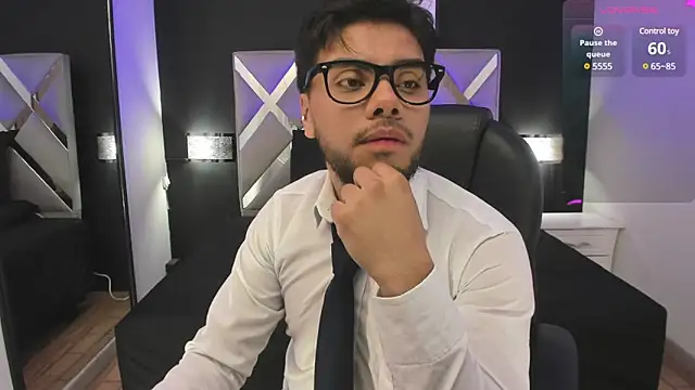 Tommidubois online show from January 23, 12:04 am