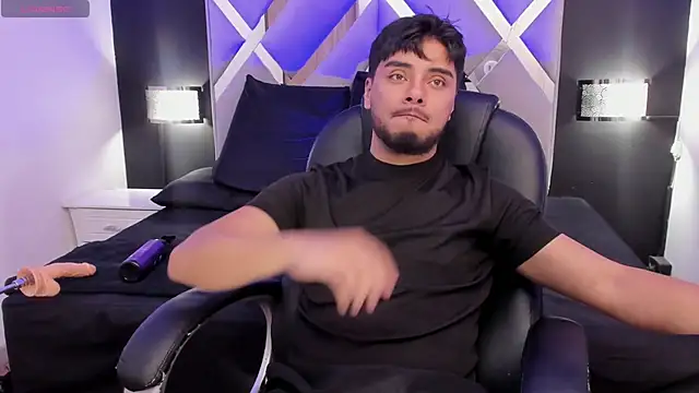 Tommidubois online show from February 23, 3:24 am