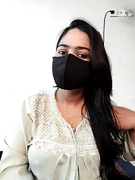 Snapshot of Magical_Girl- chatting on January 12, 4:07 am Magical Girl- online show from January 12, 4:07 am