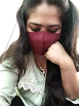 Snapshot of Magical_Girl- chatting on February 2, 4:33 am Magical Girl- online show from February 2, 4:33 am