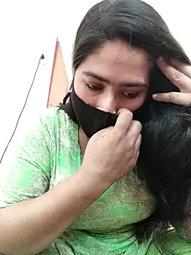 Snapshot of Magical_Girl- chatting on February 13, 6:31 am Magical Girl- online show from February 13, 6:31 am