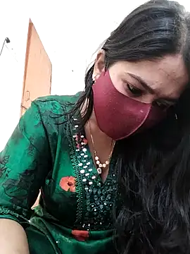 Snapshot of Magical_Girl- chatting on March 8, 4:05 am Magical Girl- online show from March 8, 4:05 am