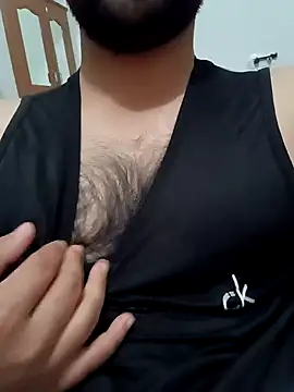 Snapshot of smartboy010101 chatting on February 21, 12:50 pm smartboy010101 online show from February 21, 12:50 pm