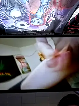 Snapshot of ChuckyyDee chatting on September 11, 11:32 am ChuckyyDee online show from September 11, 11:32 am