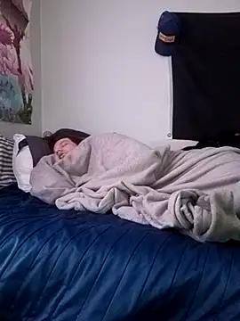 Snapshot of ChuckyyDee chatting on February 4, 1:06 pm ChuckyyDee online show from February 4, 1:06 pm