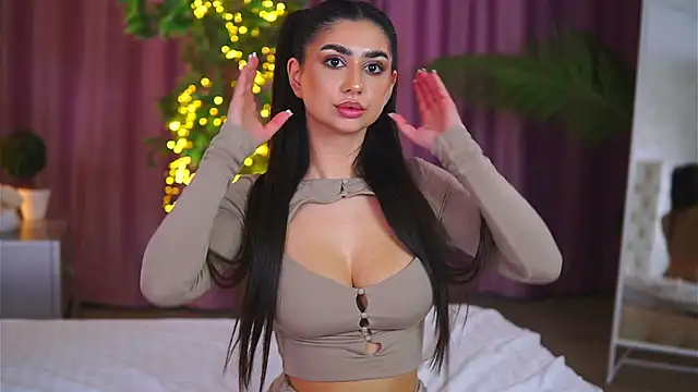 YemayaLuna online show from December 26, 1:07 am