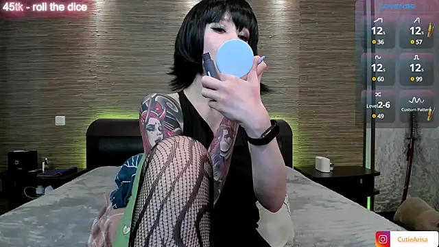 Snapshot of Lust_One_ chatting on January 23, 6:24 pm Lust One  online show from January 23, 6:24 pm