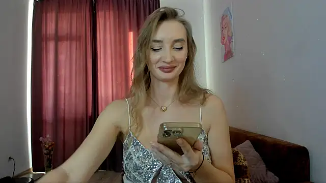 Snapshot of Wild_RoosE chatting on March 8, 2:40 pm Wild RoosE online show from March 8, 2:40 pm