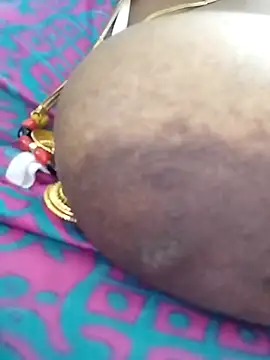 Sexy Radhikaa online show from December 4, 10:02 am