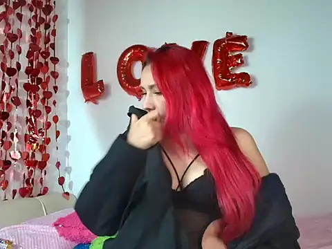 Snapshot of Carol_love0411 chatting on March 7, 1:53 am Carol love0411 online show from March 7, 1:53 am