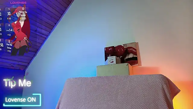 Snapshot of Carol_love0411 chatting on September 28, 4:23 pm Carol love0411 online show from September 28, 4:23 pm