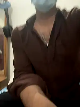 Snapshot of baddassindian chatting on December 3, 7:22 pm baddassindian online show from December 3, 7:22 pm