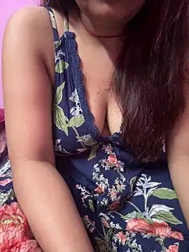  nishalove19 online show from February 23, 7:49 pm