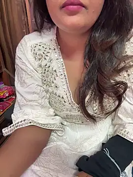  nishalove19 online show from November 10, 7:24 pm