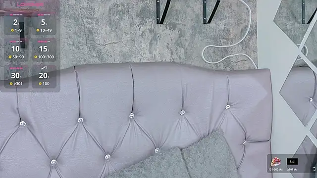 Snapshot of Megan_sophia2 chatting on December 2, 1:17 pm Megan sophia2 online show from December 2, 1:17 pm