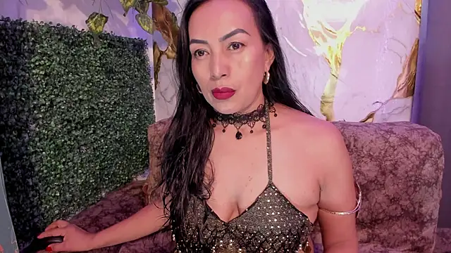 Snapshot of MeleekXXX_ chatting on July 9, 8:02 pm MeleekXXX online show from July 9, 8:02 pm