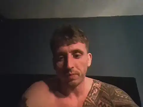 freddie90908 online show from December 10, 3:41 am