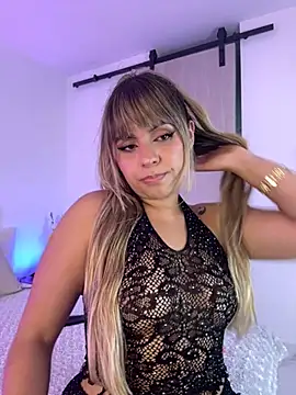 Snapshot of gabyfoxster chatting on April 7, 2:01 am gabyfoxster online show from April 7, 2:01 am