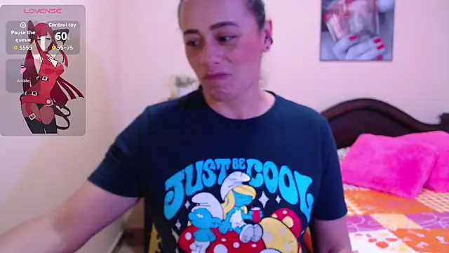 Snapshot of sara_florez1 chatting on September 28, 11:37 am sara florez1 online show from September 28, 11:37 am