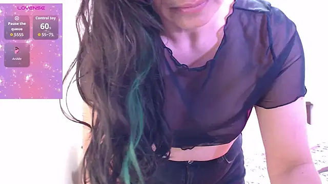 Snapshot of sara_florez1 chatting on October 28, 11:14 am sara florez1 online show from October 28, 11:14 am