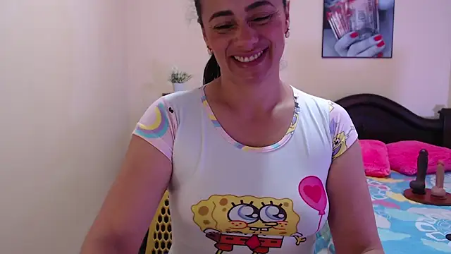 Snapshot of sara_florez1 chatting on November 2, 12:07 pm sara florez1 online show from November 2, 12:07 pm