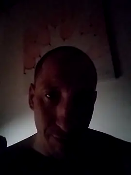 Snapshot of RomanOk41 chatting on February 24, 12:52 am RomanOk41 online show from February 24, 12:52 am