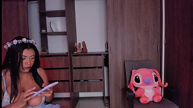 khris boobs online show from February 13, 10:33 pm