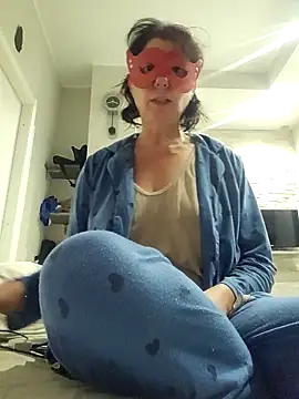 Vagabondainnamorata online show from November 14, 4:00 am