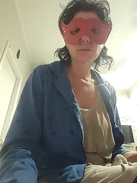 Vagabondainnamorata online show from December 15, 3:44 am