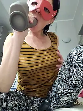 Vagabondainnamorata online show from January 15, 6:00 pm