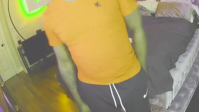 Bignc online show from November 8, 9:13 pm