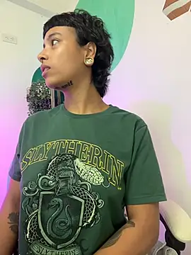 LollaByer online show from November 11, 9:04 pm