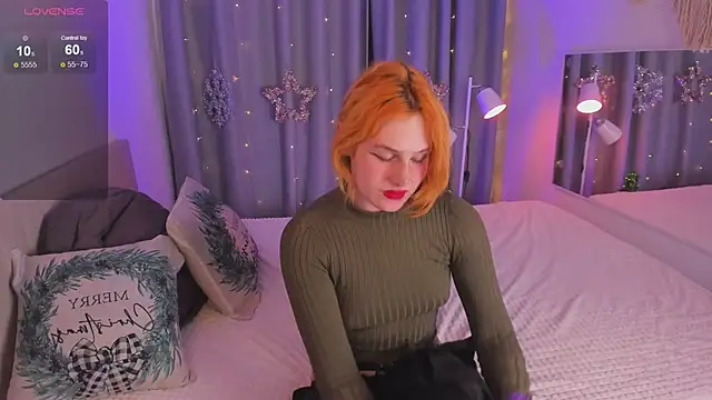 Snapshot of Kleo_Godde chatting on January 7, 1:46 pm Kleo Godde online show from January 7, 1:46 pm