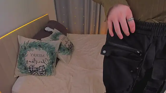 Snapshot of Kleo_Godde chatting on January 15, 12:30 am Kleo Godde online show from January 15, 12:30 am